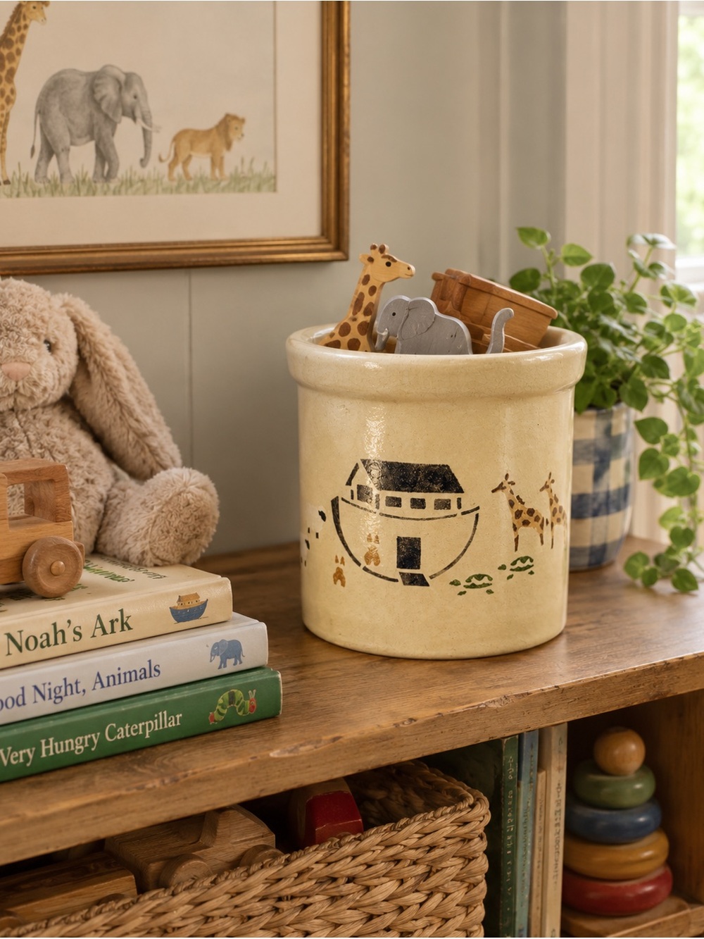 Robinson Ransbottom Classic Stoneware Noah's Ark Crock